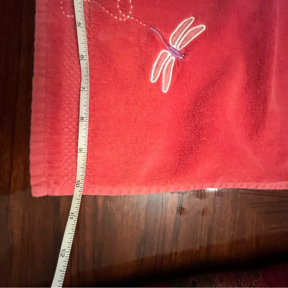 Vintage Croft & Barrow Red hand Towel/ Firm Price